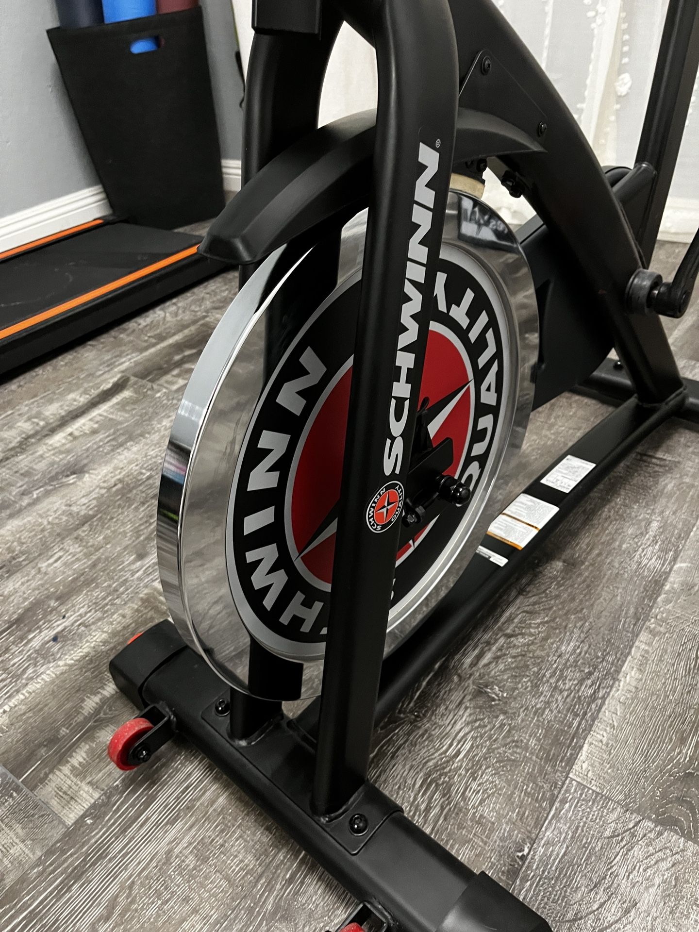 Schwinn IC3 Indoor Bike