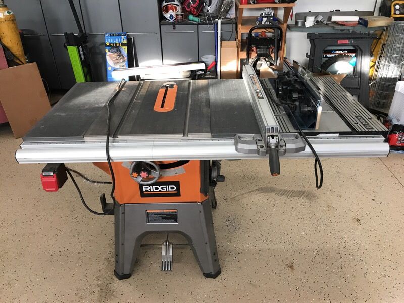 Ridgid r4512 table saw with Bosch ra1181 router table attached