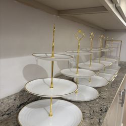 Serving / Party Plates And Stands 
