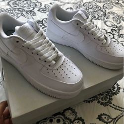 New Nike Air Force 1 Size 8 Men