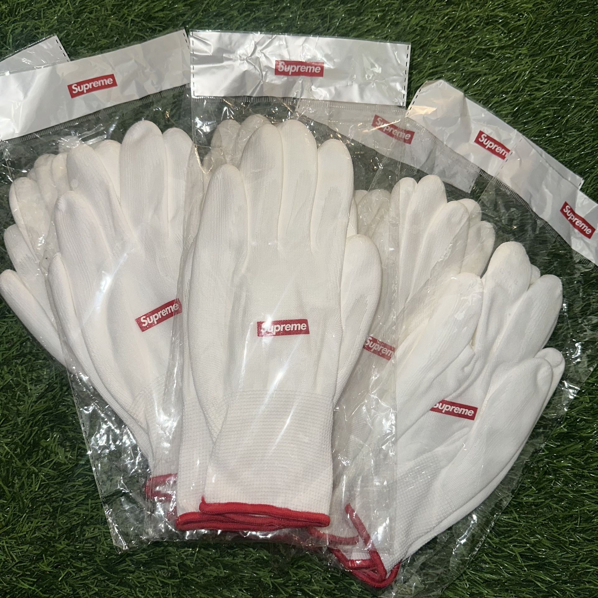 Supreme Box Logo Gloves Rubberized Gloves Fw20 White One Size OS