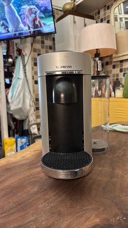 Nespresso by Delonghi