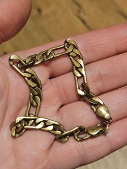 14k gold wrist chain.
