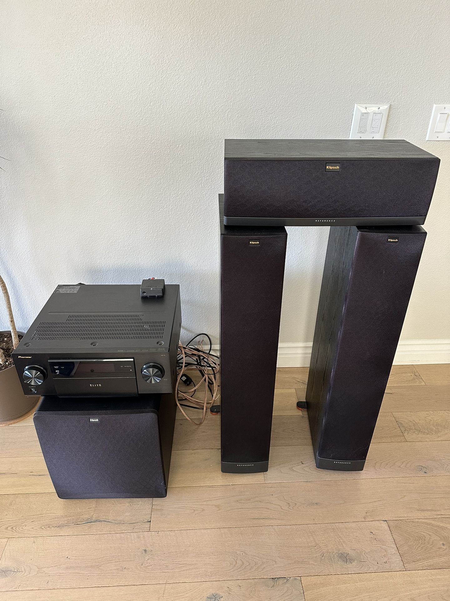 Home Theater Sound System: Pioneer Elite Receiver And Klipsch Speakers System