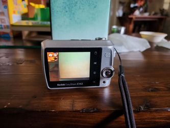 Kodak easyshare c142