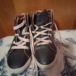 Wonder Nation Girls' Black High-Top Fashion Sneakers with Rose Gold Accents