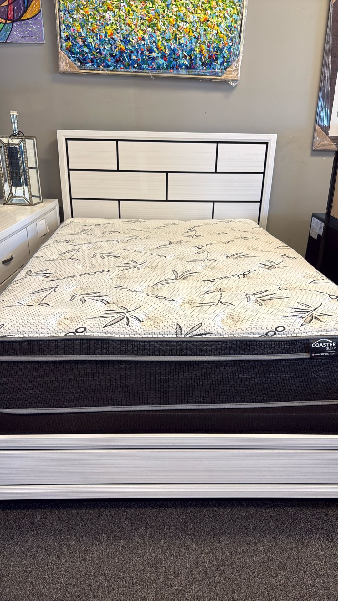 New White Queen 4 Pcs Bedroom Set 