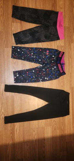 Girls Size 5/6 athletic stretchy bottoms