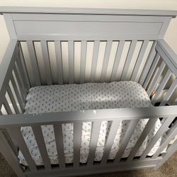 Mini Crib