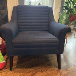 2 Modern Accent Chairs (set)