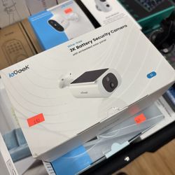 Wireless 2K Battery Security Camera
