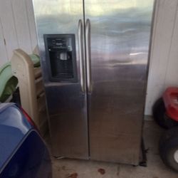 GE Side By Side Refrigerator