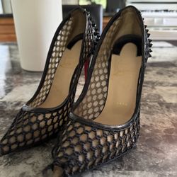 Christian Louboutin Pumps