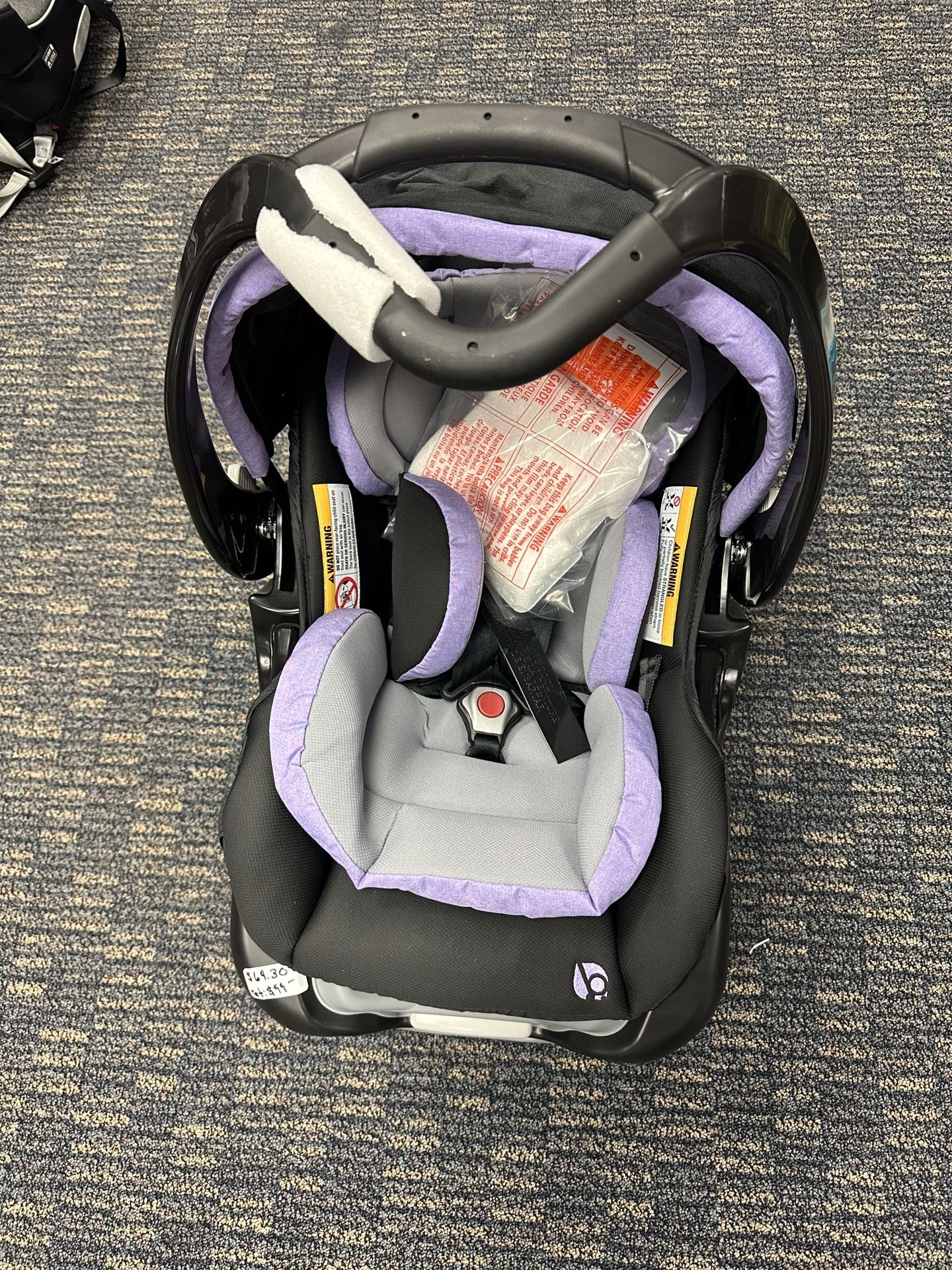 Babytrend Car seat