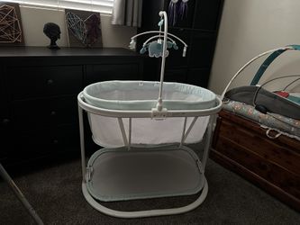 Fisher price Bassinet