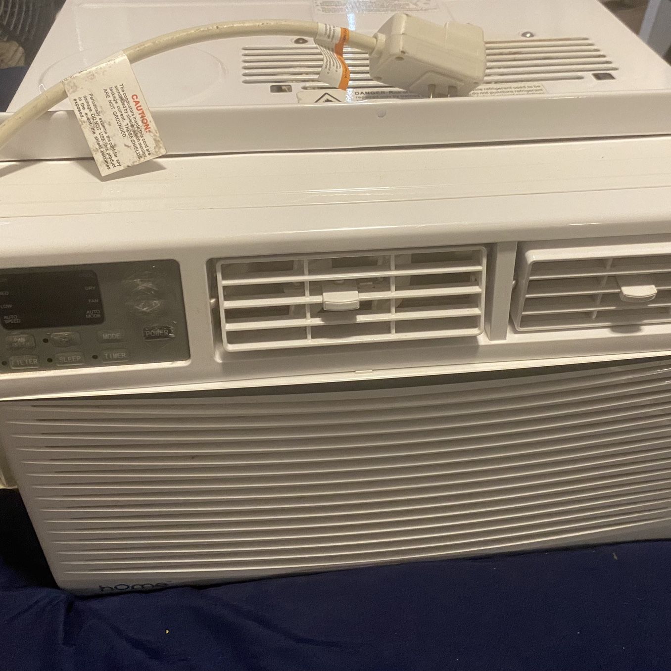 Great Condition Used 8000 BTU Air Conditioner