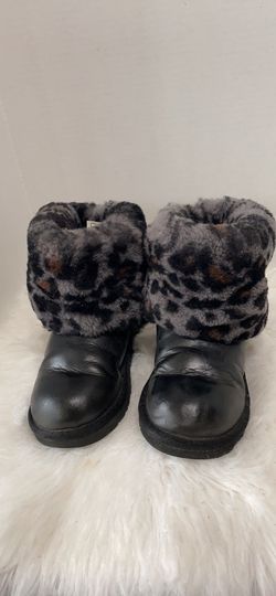 Ugg girls size 13