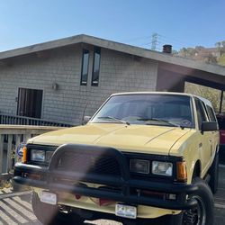 1984 Nissan Pickup