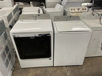 Used Maytag Washer and Gas Dryer Mega Size