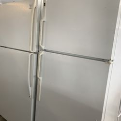 Top And Bottom Refrigerator 