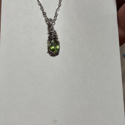 peridot necklace with sterling silver 
