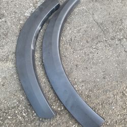 21 Nissan Rogue LH Rear Trim Flare Molding