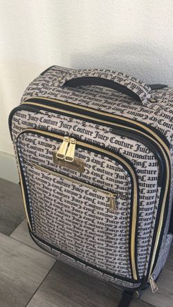 carry on suitcase