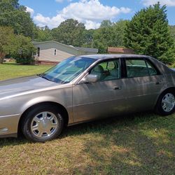 2004 Cadillac DeVille