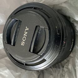 Sony FE 35mm F/2.8 Za lens