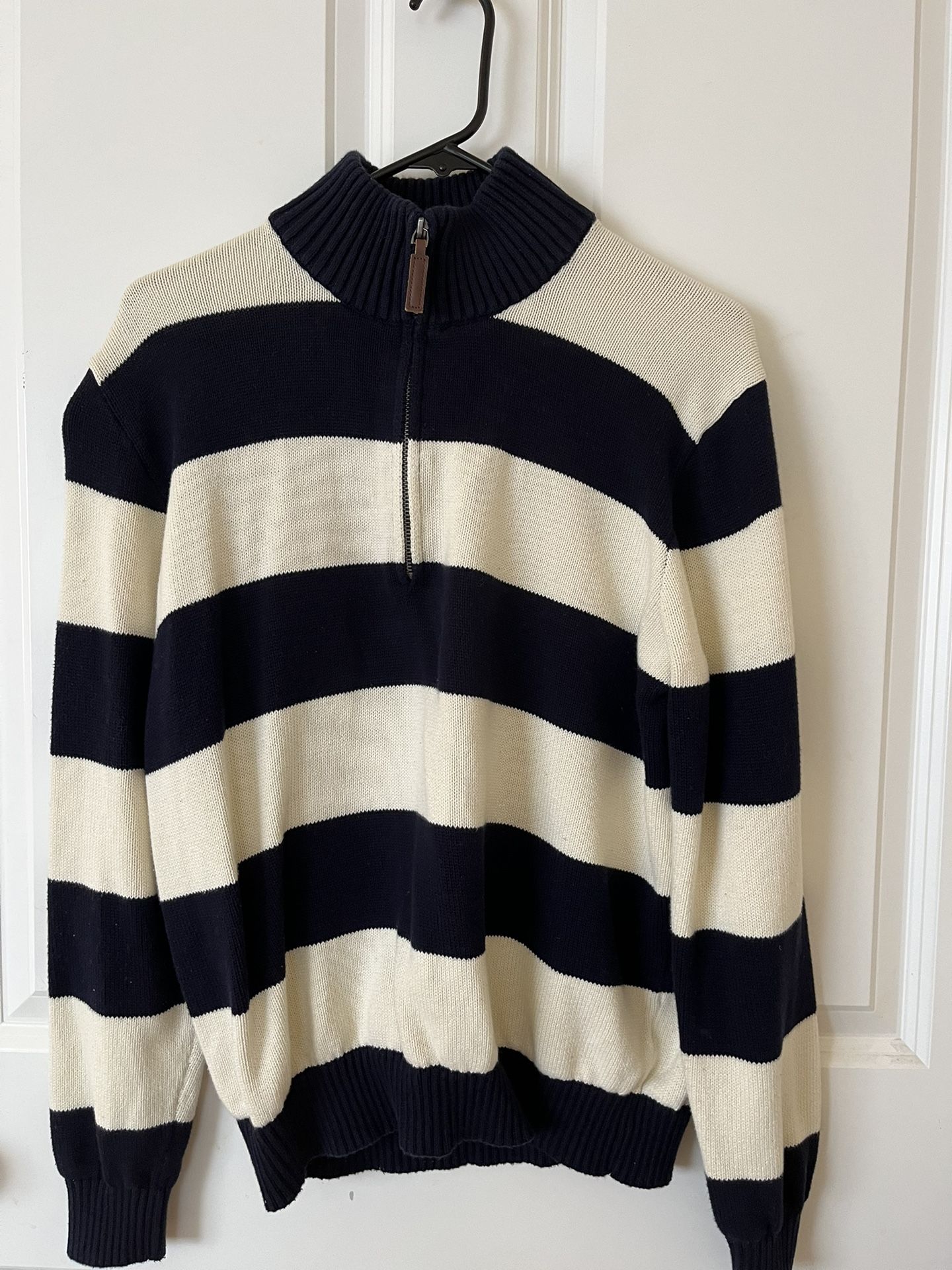 Brandy Melville Sweater