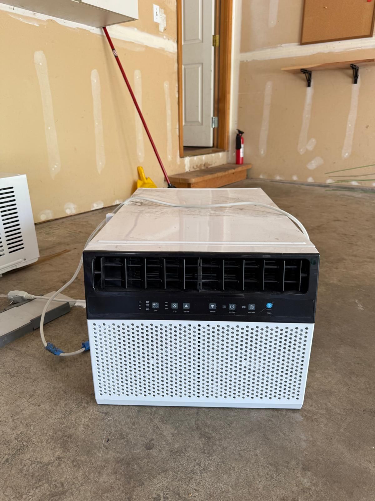 Window Air Conditioner
