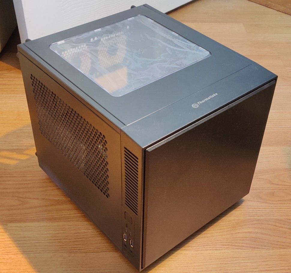 Thermaltake Suppressor F1 mini-ITX Cube Computer Case Acrylic Window ITX