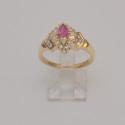 Gold ruby diamond ring in 10k Yellow Size 6.75