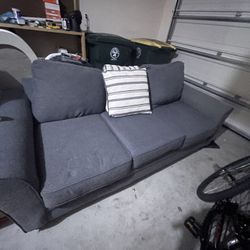Nice Sofa 