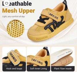 Taranis Kids Sneakers with Velcro Strap