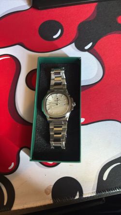 Poegdagar Watch