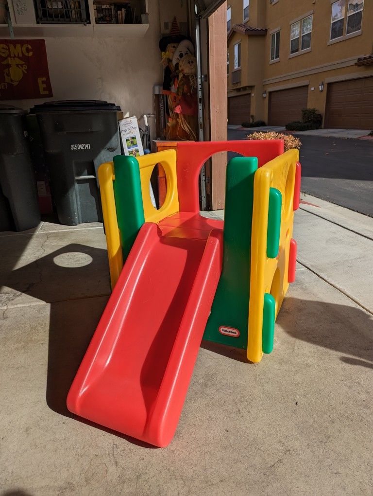 Little Tikes Jr. Activity Gym For Toddlers
