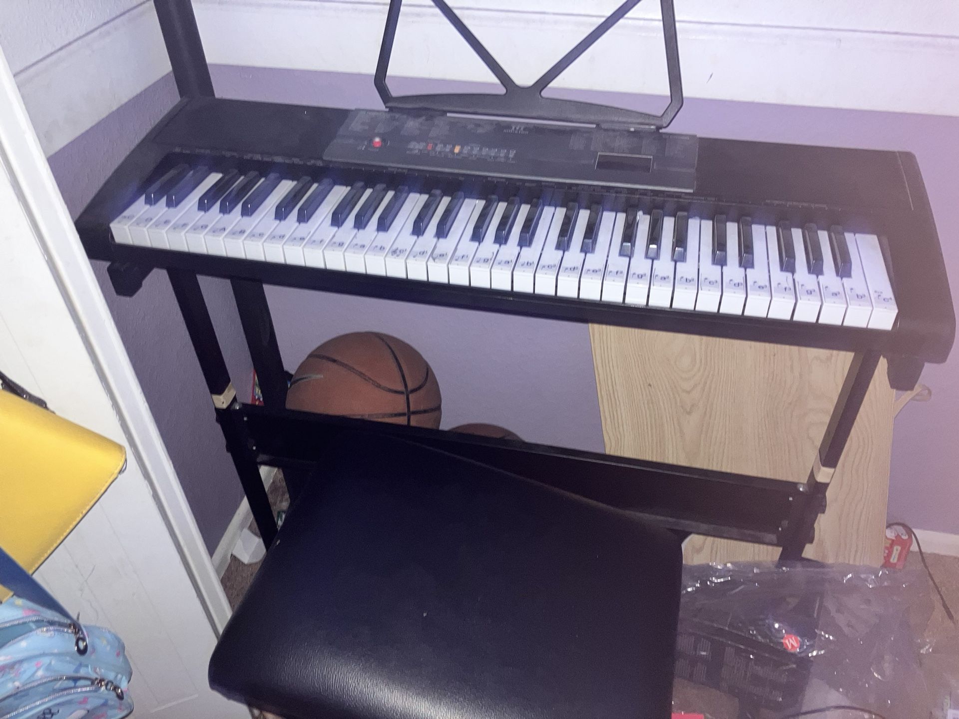 Electric Keyboard
