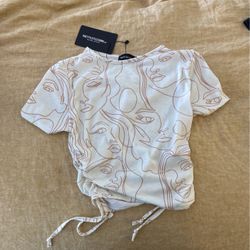 Pretty Little Thing Crop