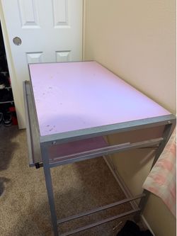 Pink Girls Desk
