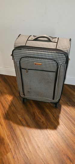 London Fog 27" Plaid Softside Spinner Luggage