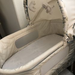 Baby Bassinet-$30 OBO