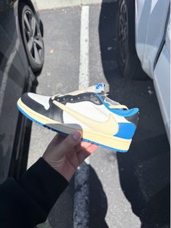 Jordan retro 1 low Travis Scott x fragment