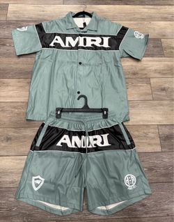 Amiri Set