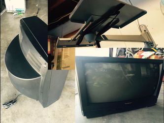 27" TV with Wall Mount