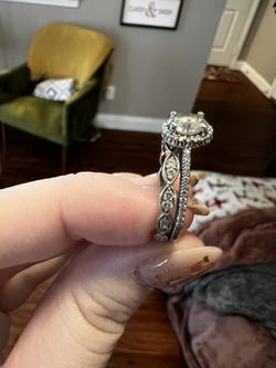Wedding Ring Set Thumbnail