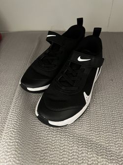 George Hanbury Compra Meditativo Vendo Estos Zapatos Jordan Size 7 Y Nike De Niños Size 13 for Sale in Las  Vegas, NV - OfferUp
