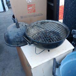 Table Top BBQ..and Old School Propane Tank 