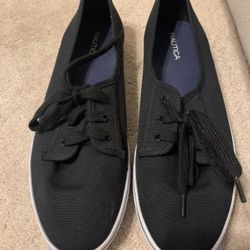 Ladies Black Nautica Tennis Shoes