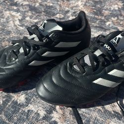 Size 5.5 Women’s Adidas Soccer Cleats
